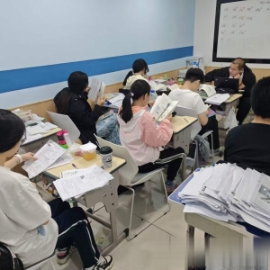 太原萬達附近高一預科班：初高中銜接的理想之選